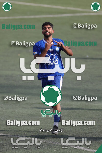 استقلال 5–1 شاهین