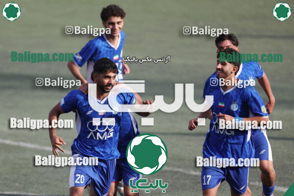 استقلال 5–1 شاهین