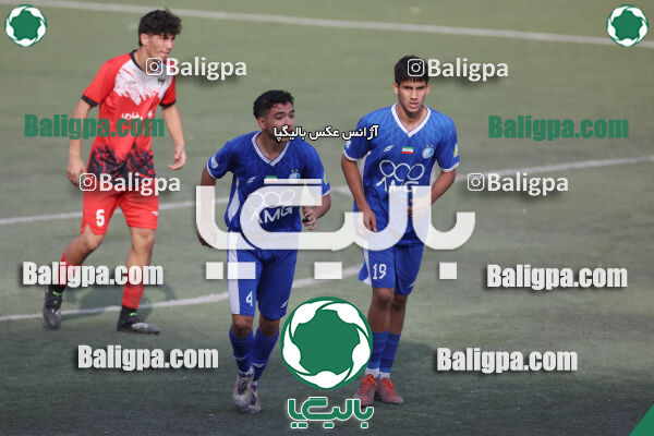 استقلال 5–1 شاهین