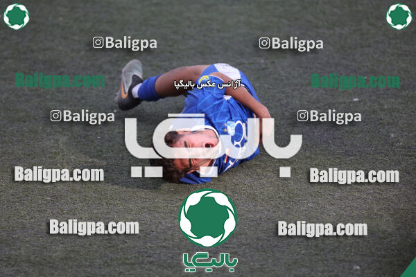 استقلال 5–1 شاهین