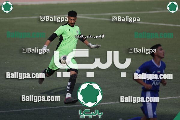 استقلال 5–1 شاهین