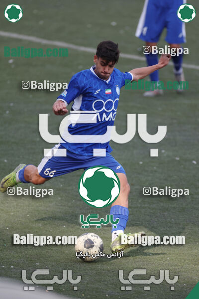 استقلال 5–1 شاهین