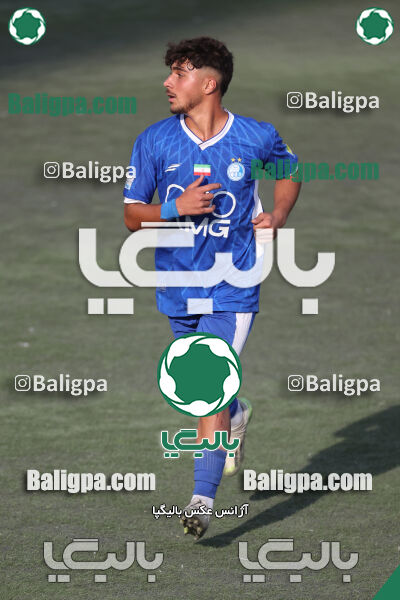 استقلال 5–1 شاهین