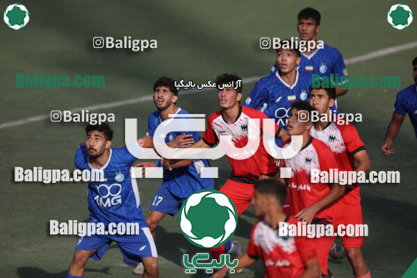 استقلال 5–1 شاهین