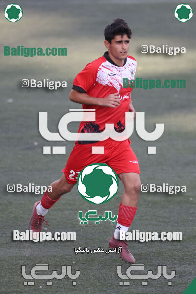استقلال 5–1 شاهین
