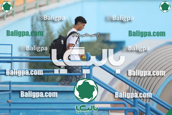 استقلال 5–1 شاهین