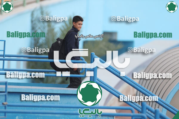 استقلال 5–1 شاهین