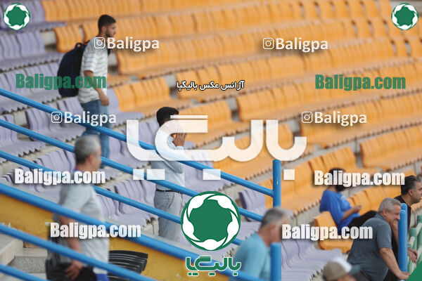 استقلال 5–1 شاهین