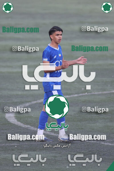 استقلال 5–1 شاهین