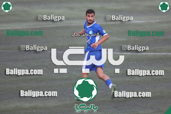 استقلال 5–1 شاهین