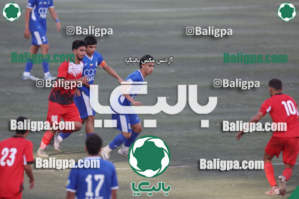استقلال 5–1 شاهین
