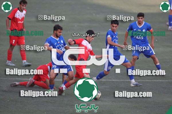 استقلال 5–1 شاهین