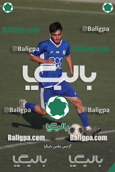 استقلال 5–1 شاهین