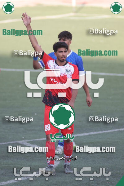 استقلال 5–1 شاهین