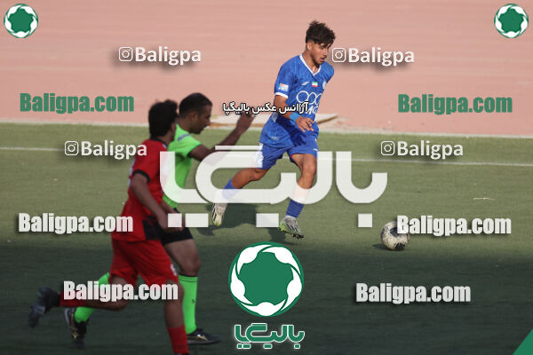 استقلال 5–1 شاهین