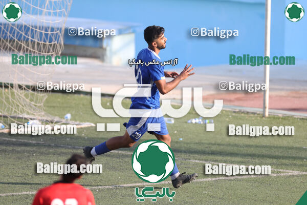 استقلال 5–1 شاهین