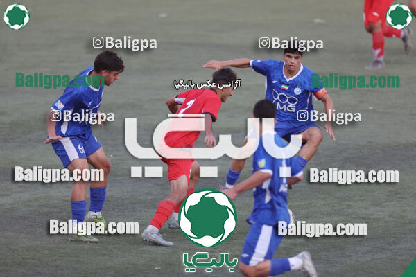 استقلال 5–1 شاهین