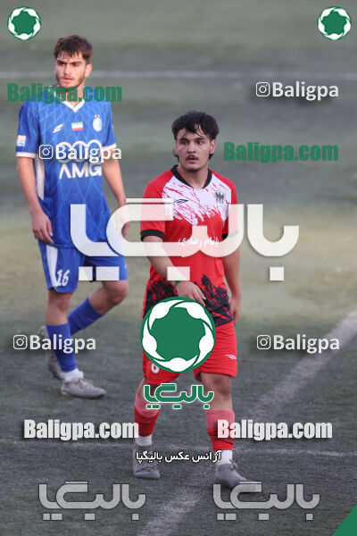 استقلال 5–1 شاهین