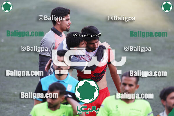 استقلال 5–1 شاهین