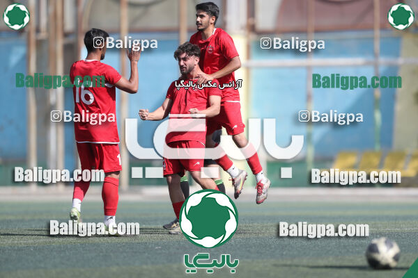 مقاومت 0–1 پرسپولیس