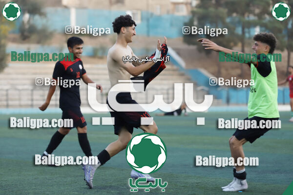 اکباتان تهران 3–0 نیروی زمینی