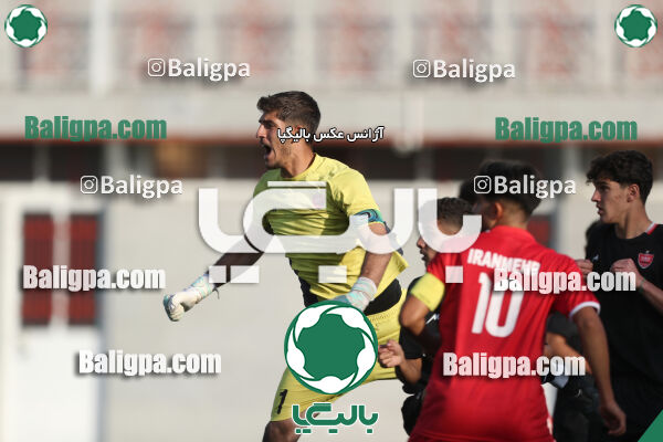 ایرانیان مهر شهید باباخانی 0–1 پرسپولیس