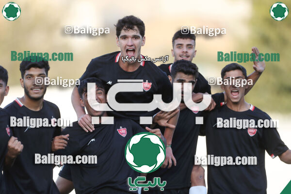 ایرانیان مهر شهید باباخانی 0–1 پرسپولیس