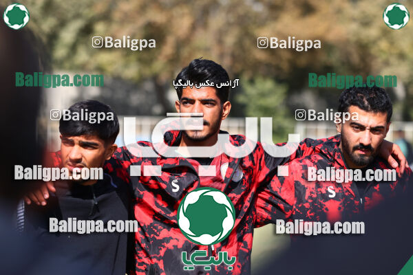 نیروی زمینی 3–2 مقاومت