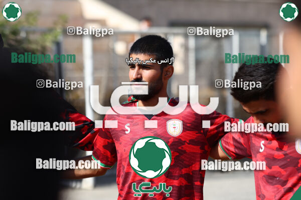 نیروی زمینی 3–2 مقاومت