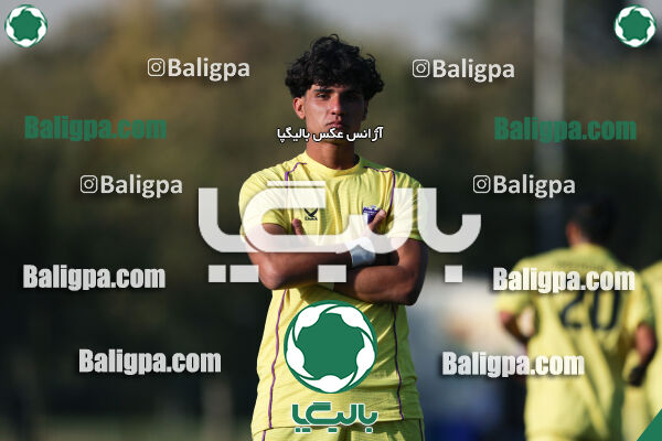 آبی پوشان روشن طهران 1–1 هوادار