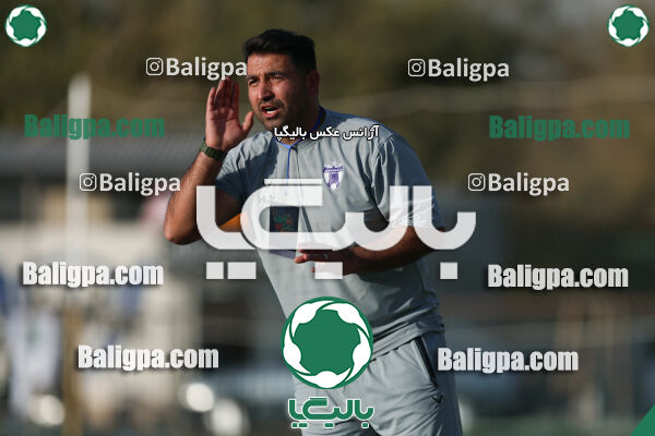 آبی پوشان روشن طهران 1–1 هوادار