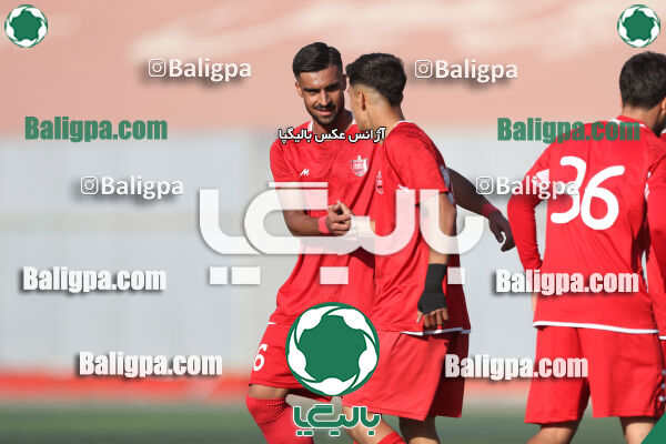 پرسپولیس 2–0 ماهور ری