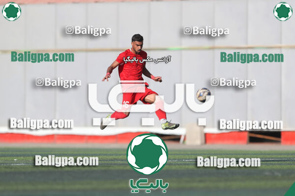 پرسپولیس 2–0 ماهور ری