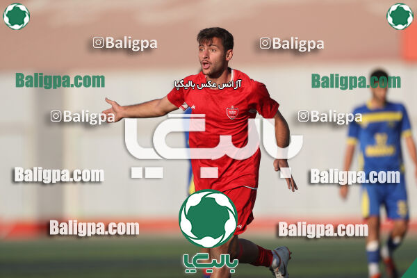 پرسپولیس 2–0 ماهور ری