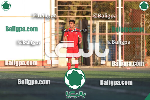 پرسپولیس 2–0 ماهور ری