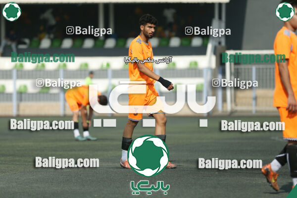 نارنجی پوشان کوهسار 4–2 سفیر