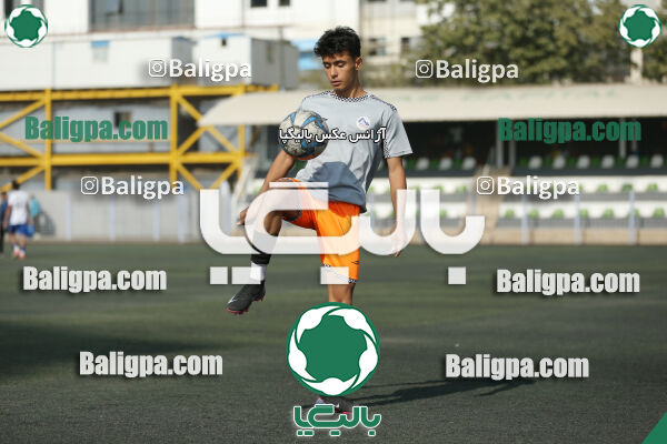 نارنجی پوشان کوهسار 4–2 سفیر