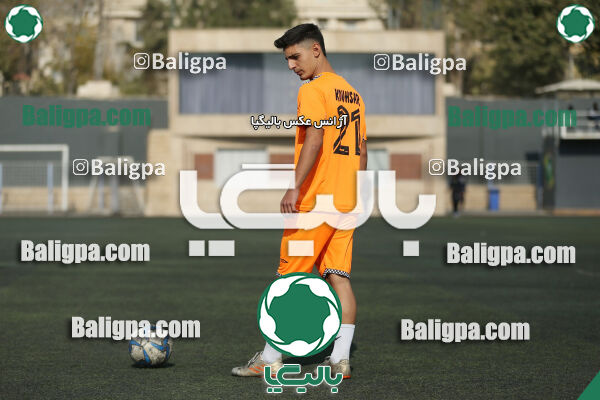 نارنجی پوشان کوهسار 4–2 سفیر