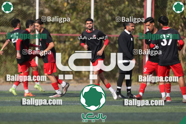 پرسپولیس 1–0 آبی پوشان روشن طهران