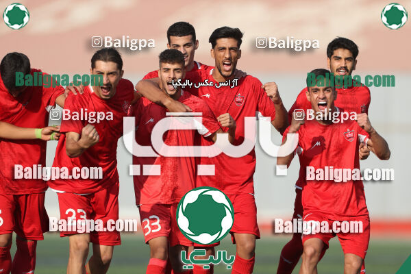 پرسپولیس 1–0 آبی پوشان روشن طهران