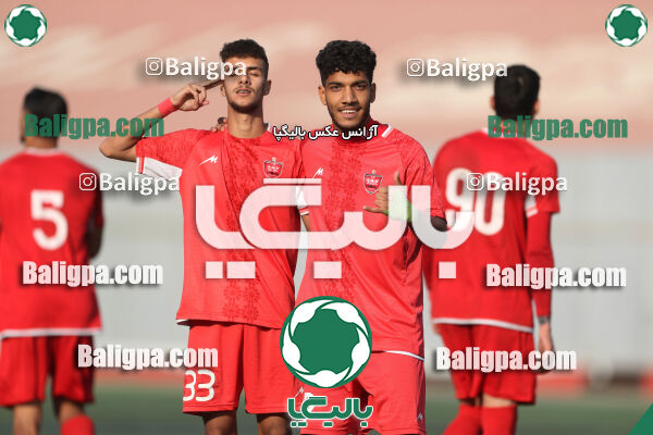 پرسپولیس 1–0 آبی پوشان روشن طهران