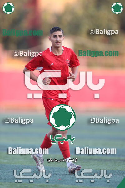 پرسپولیس 1–0 آبی پوشان روشن طهران