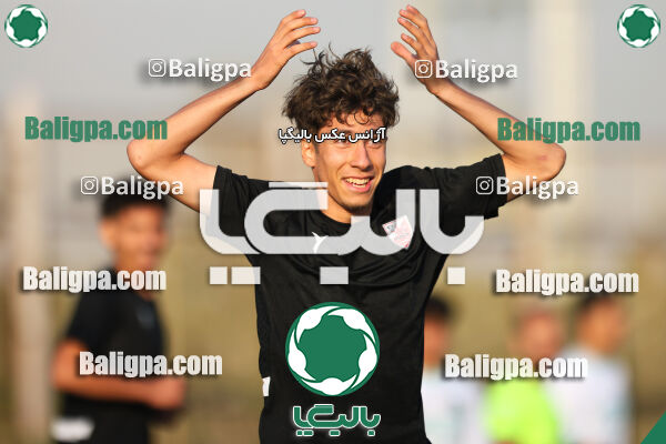 حامی 1 - 1 پیکان