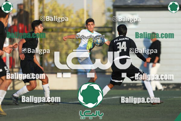حامی 1 - 1 پیکان