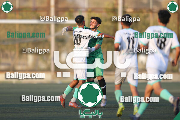 حامی 1 - 1 پیکان
