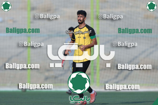ذوب آهن اصفهان ۴ - ۲ سپاهان