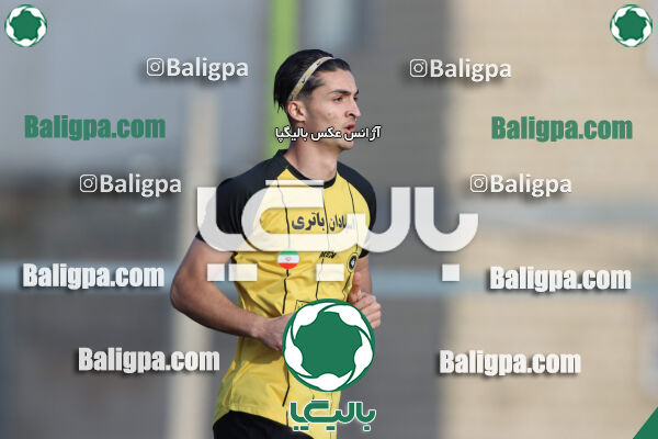 ذوب آهن اصفهان ۴ - ۲ سپاهان