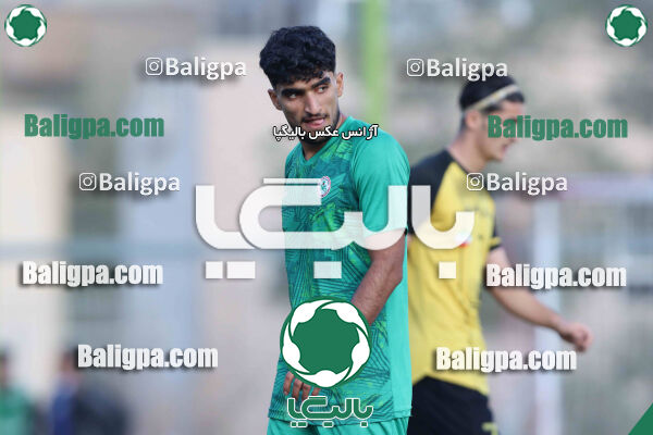 ذوب آهن اصفهان ۴ - ۲ سپاهان