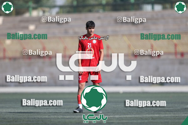 استقلال 1–1 ایساتیس