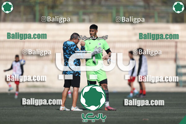 استقلال 1–1 ایساتیس